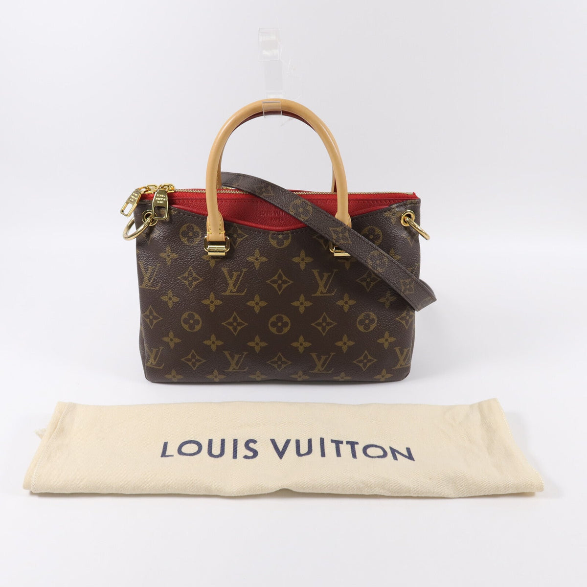 Louis Vuitton Pallas BB · Monogram