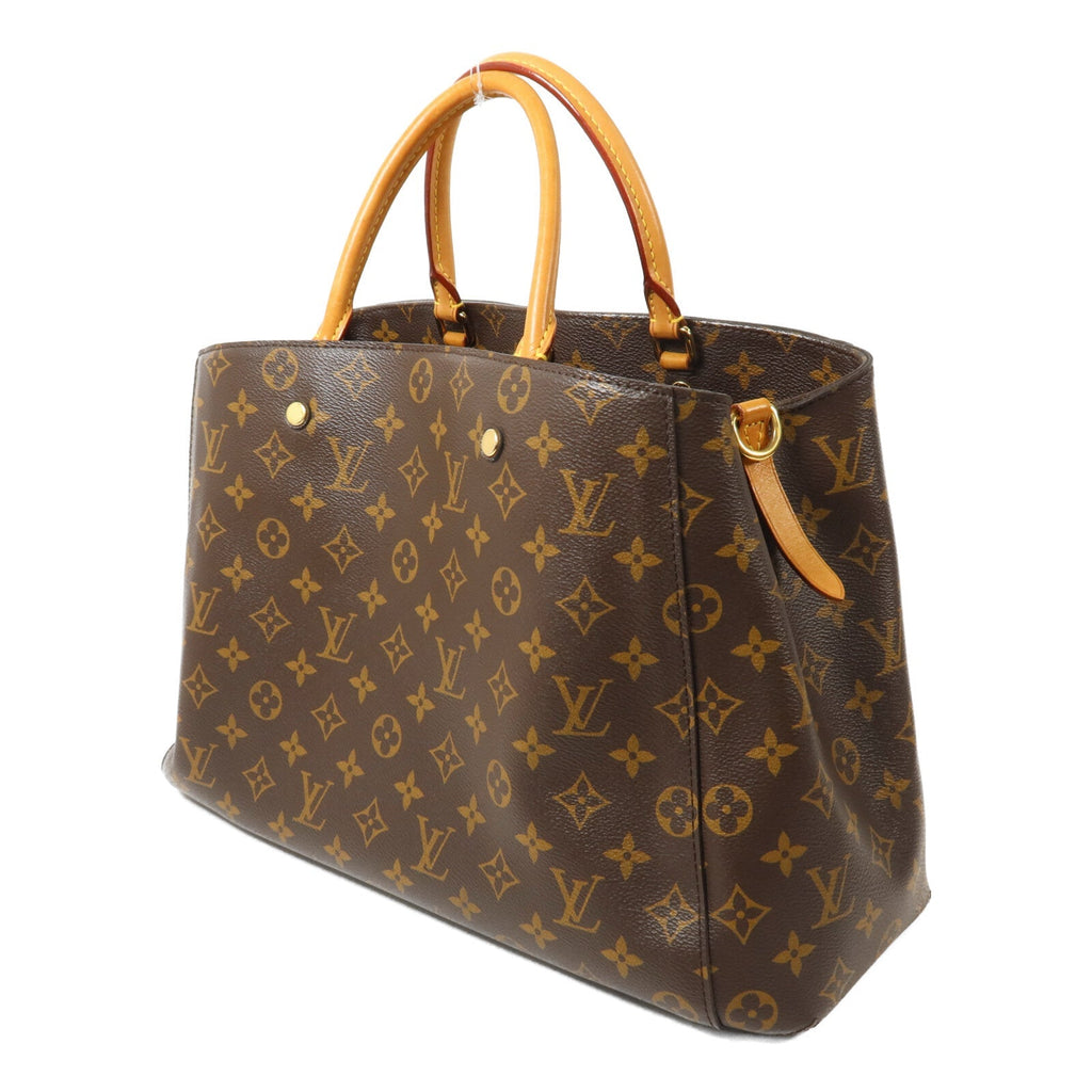 Louis Vuitton Montaigne MM · Monogram Canvas