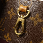 Louis Vuitton Montaigne MM · Monogram Canvas