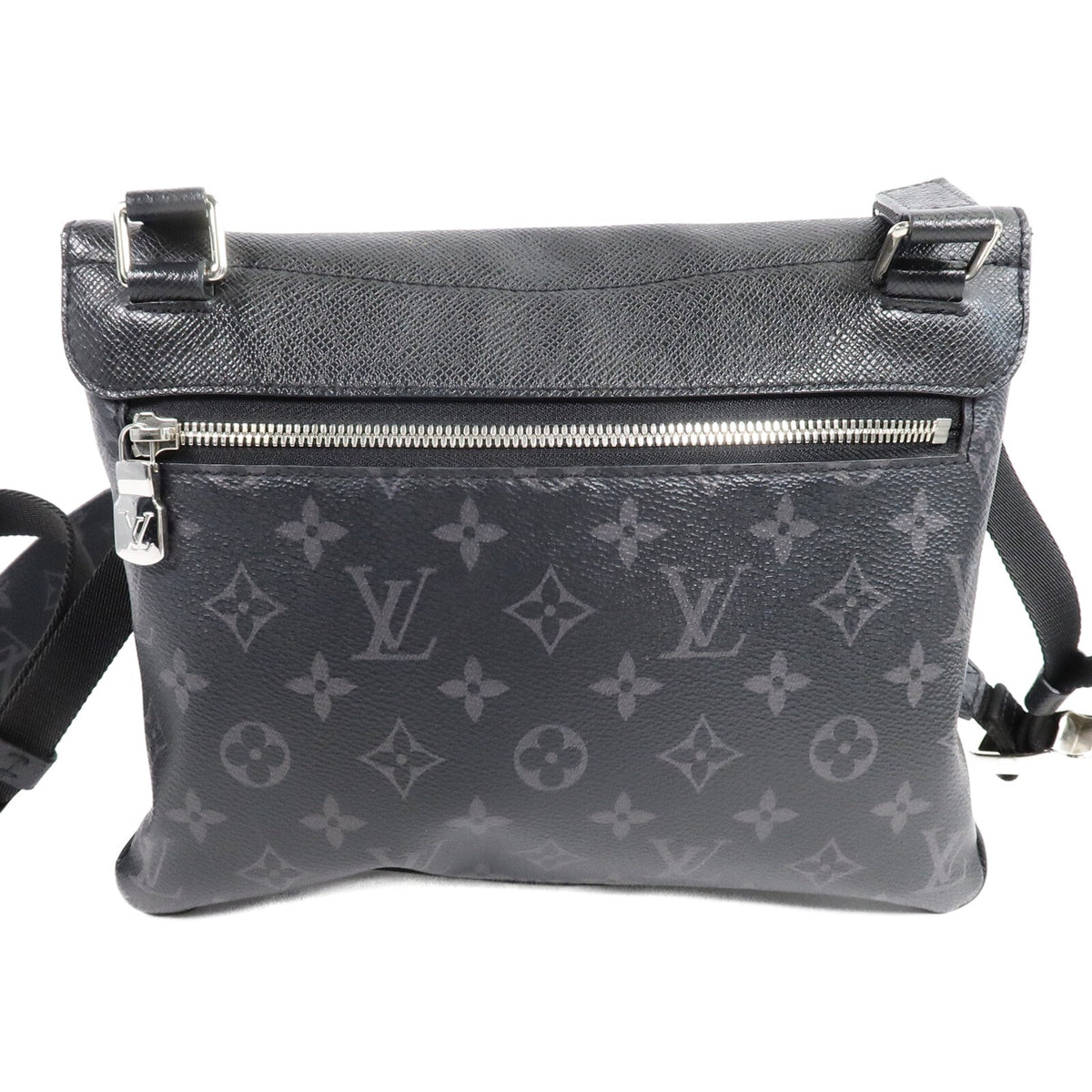 Louis Vuitton Outdoor · Taigarama