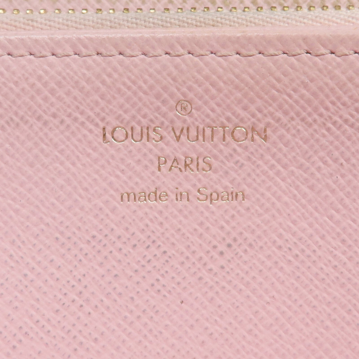 Louis Vuitton Zippy · By The Pool · Monogram