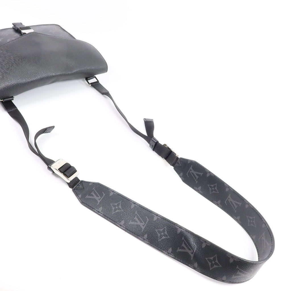 Louis Vuitton Outdoor · Taigarama