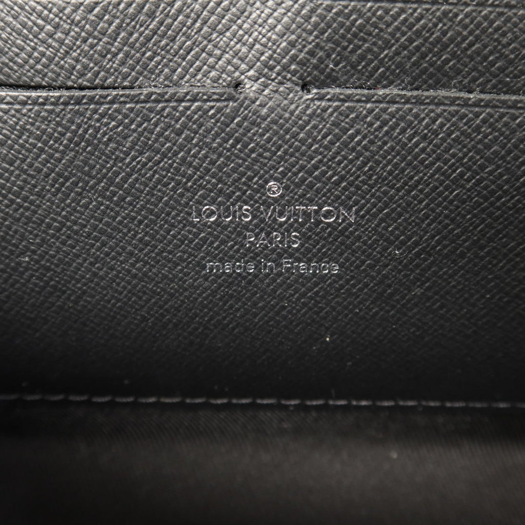 Louis Vuitton Soft Trunk · Monogram Eclipse