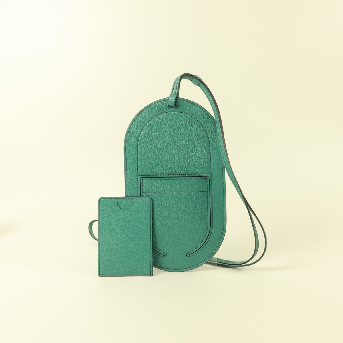 Hermès In The Loop To Go GM · Chèvre