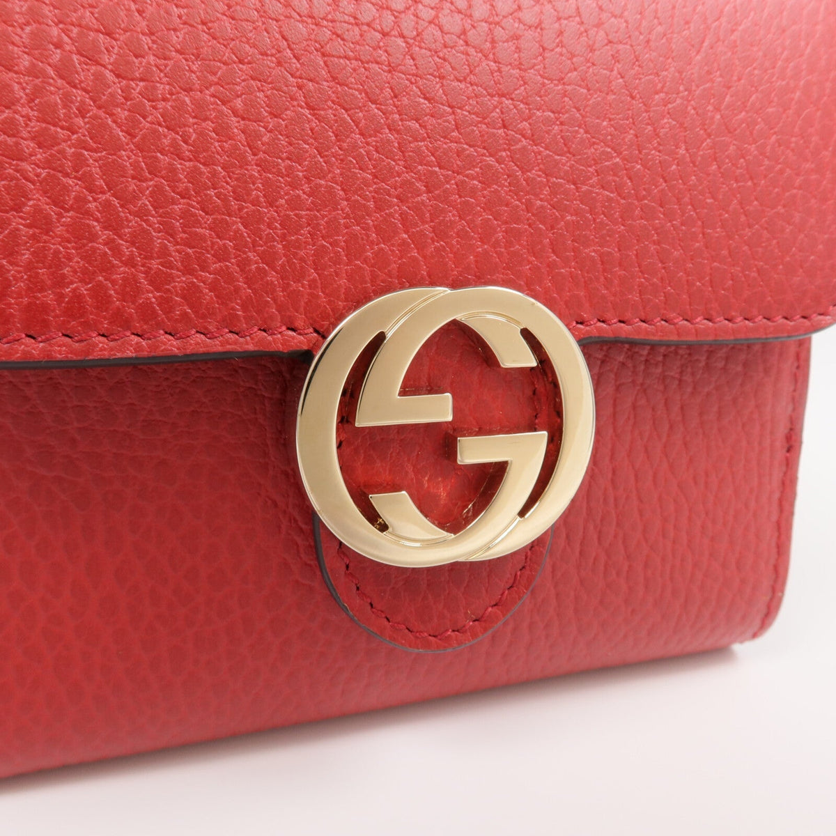 Gucci GG Wallet · Calfskin