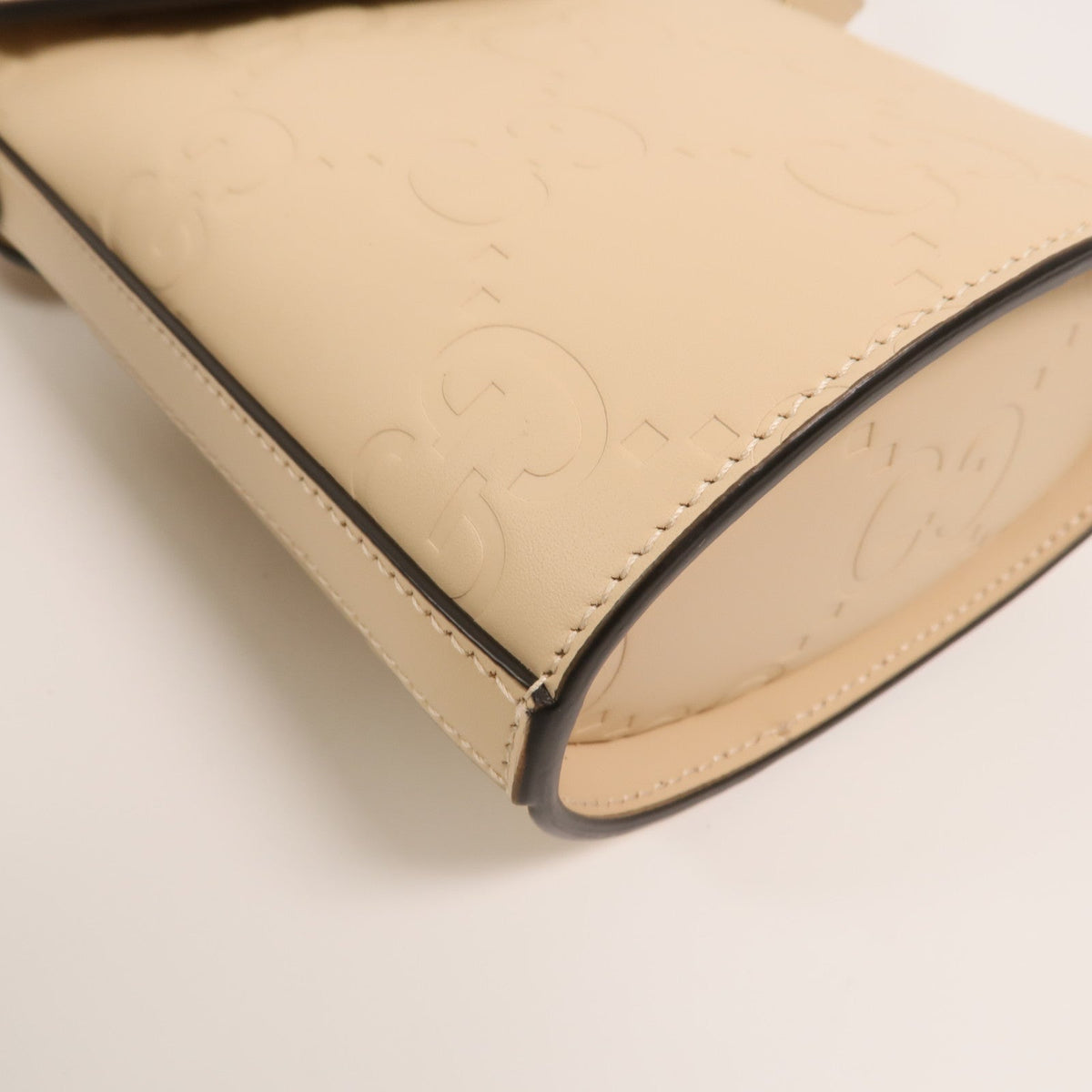 Gucci Guccissima · Calfskin 2-Way