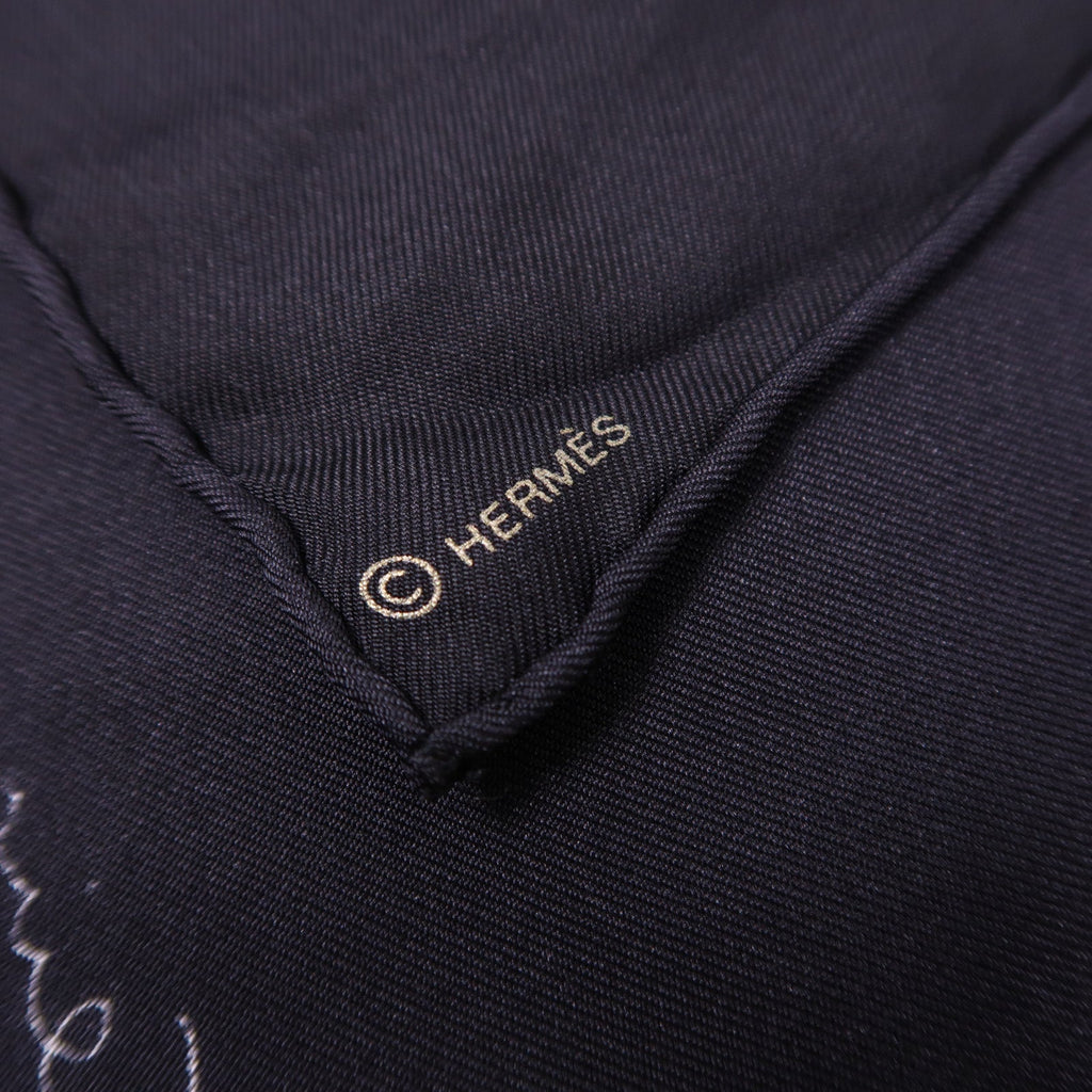 Hermès · Silk Scarf · 90cm