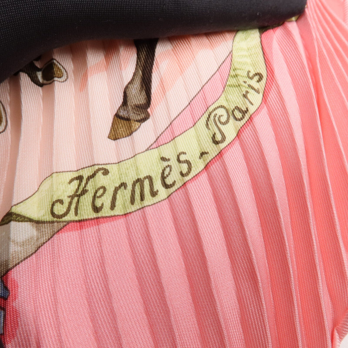 Hermès · Pleated Silk Scarf