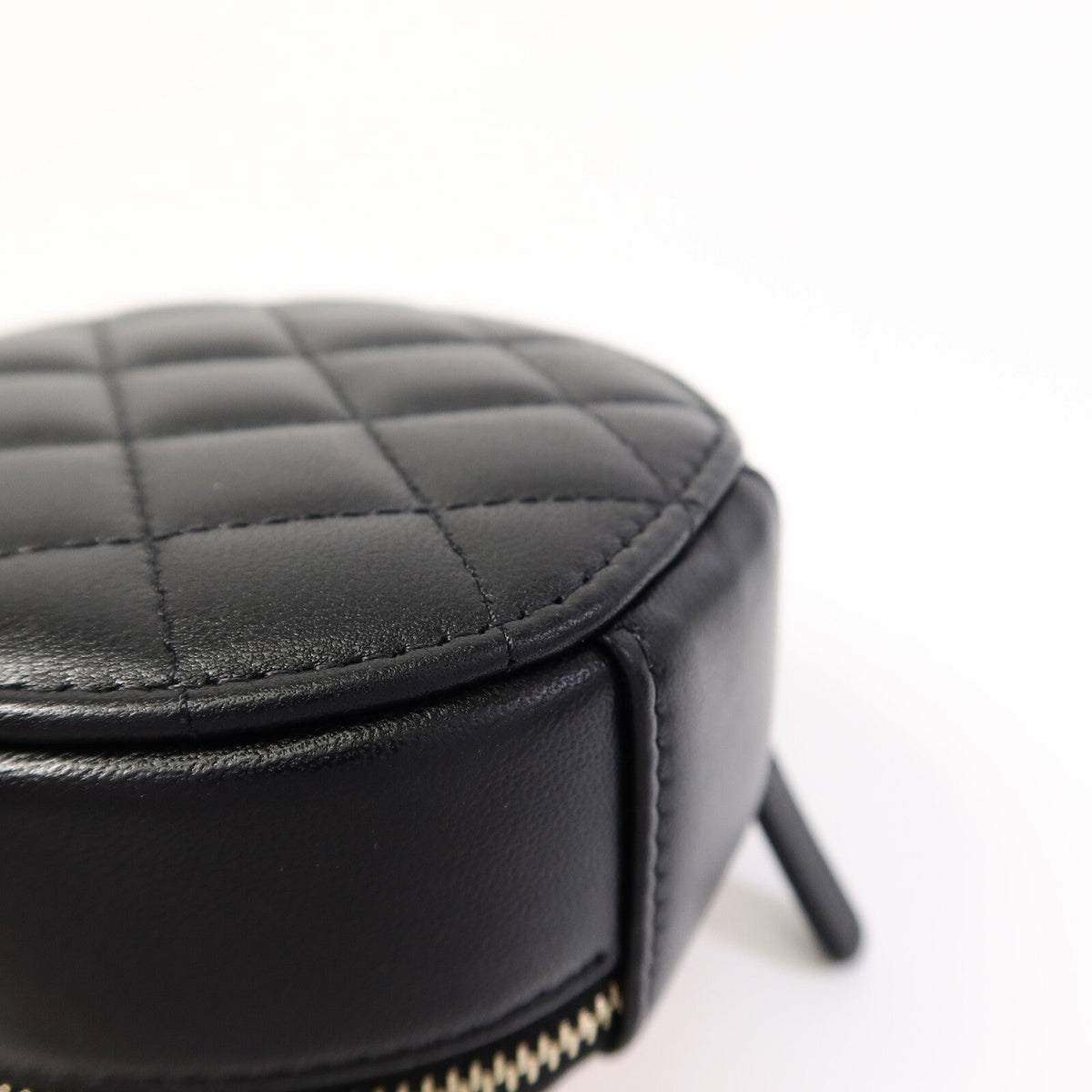 Chanel Camellia · Lambskin