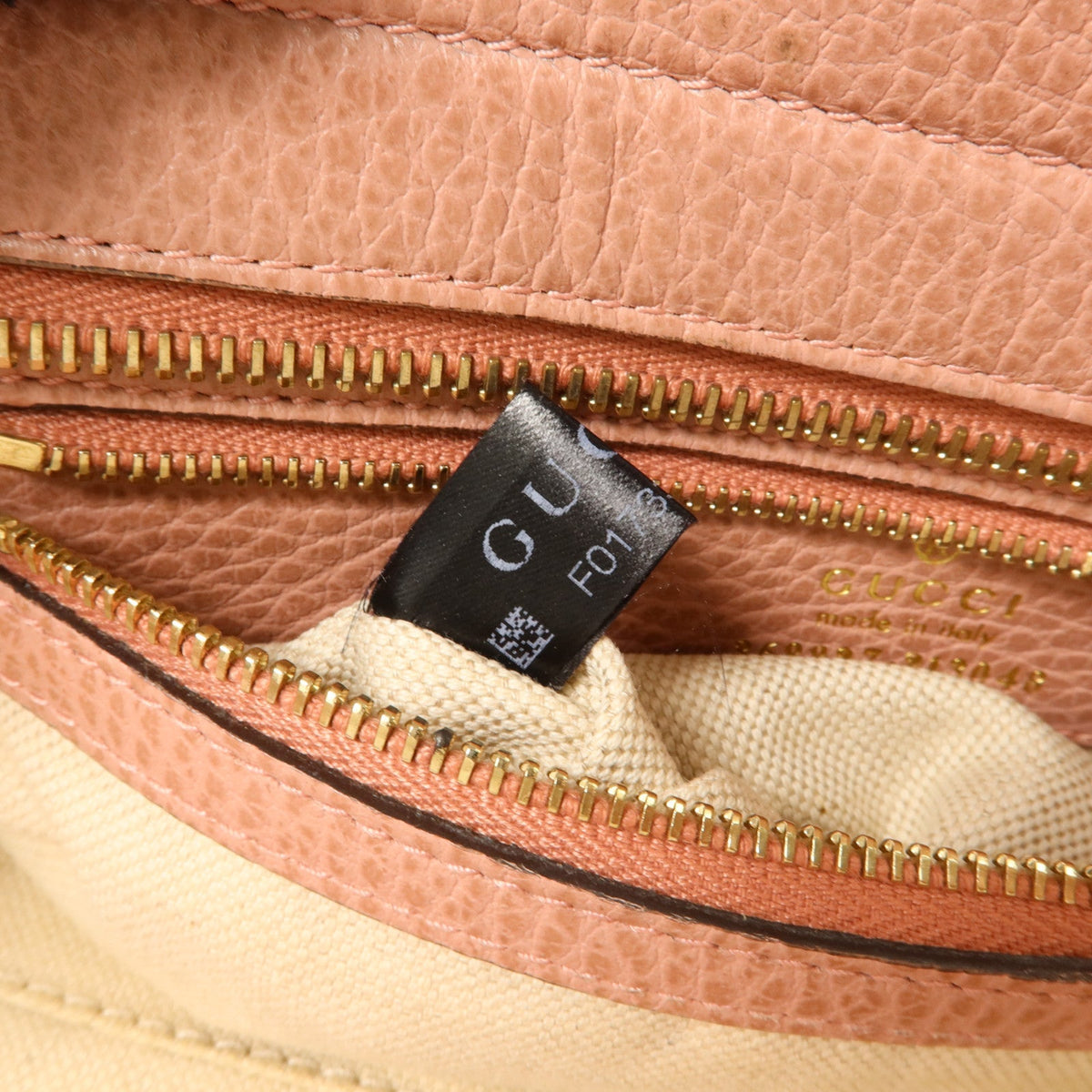 Gucci GG · Calfskin Leather · 2-Way Bag