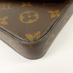 Louis Vuitton Pochette Felicie · Monogram