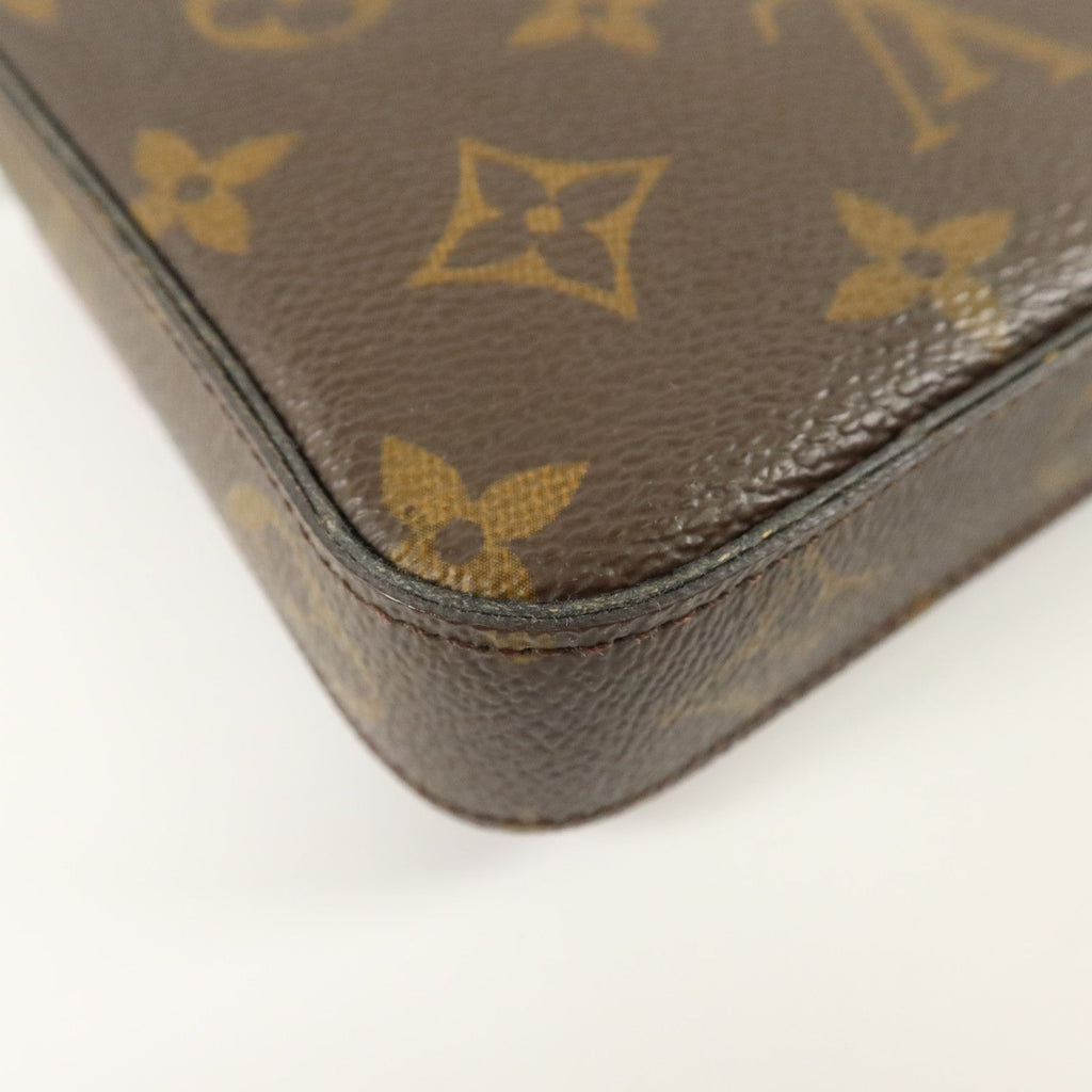 Louis Vuitton Pochette Felicie · Monogram