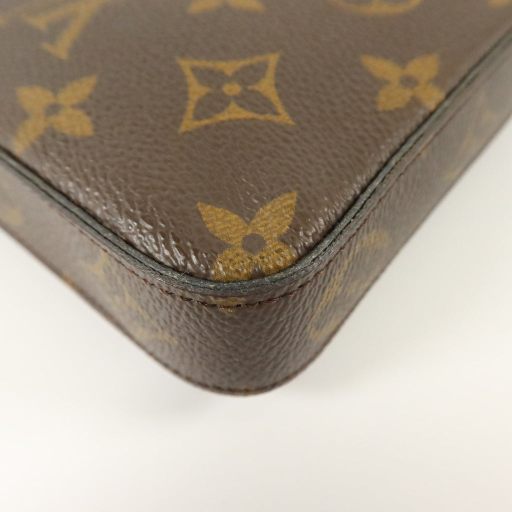 Louis Vuitton Pochette Felicie · Monogram