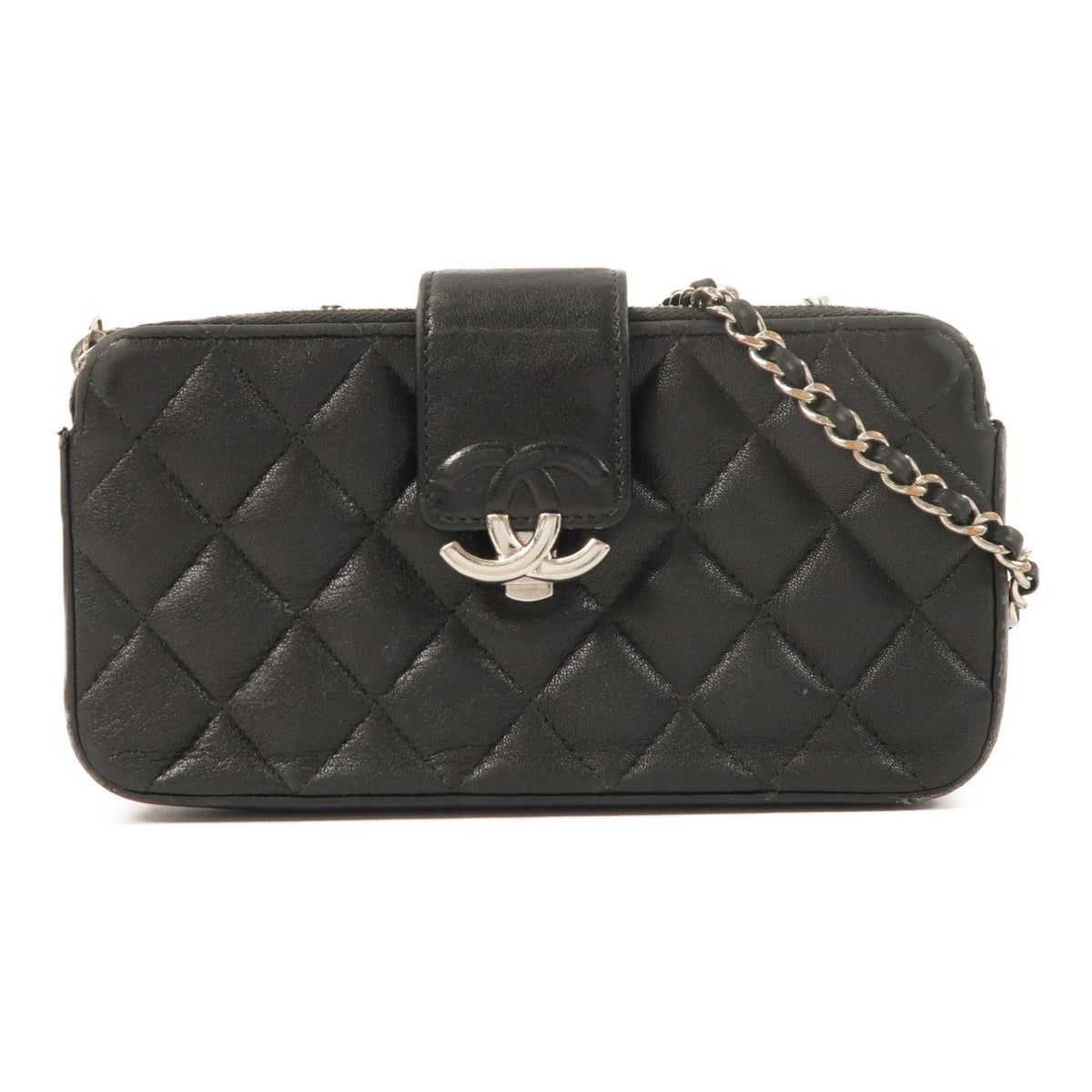 Chanel Chain Shoulder Bag · Lambskin