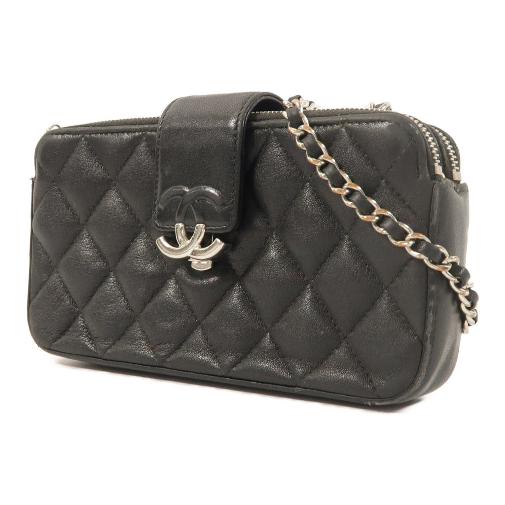 Chanel Chain Shoulder Bag · Lambskin