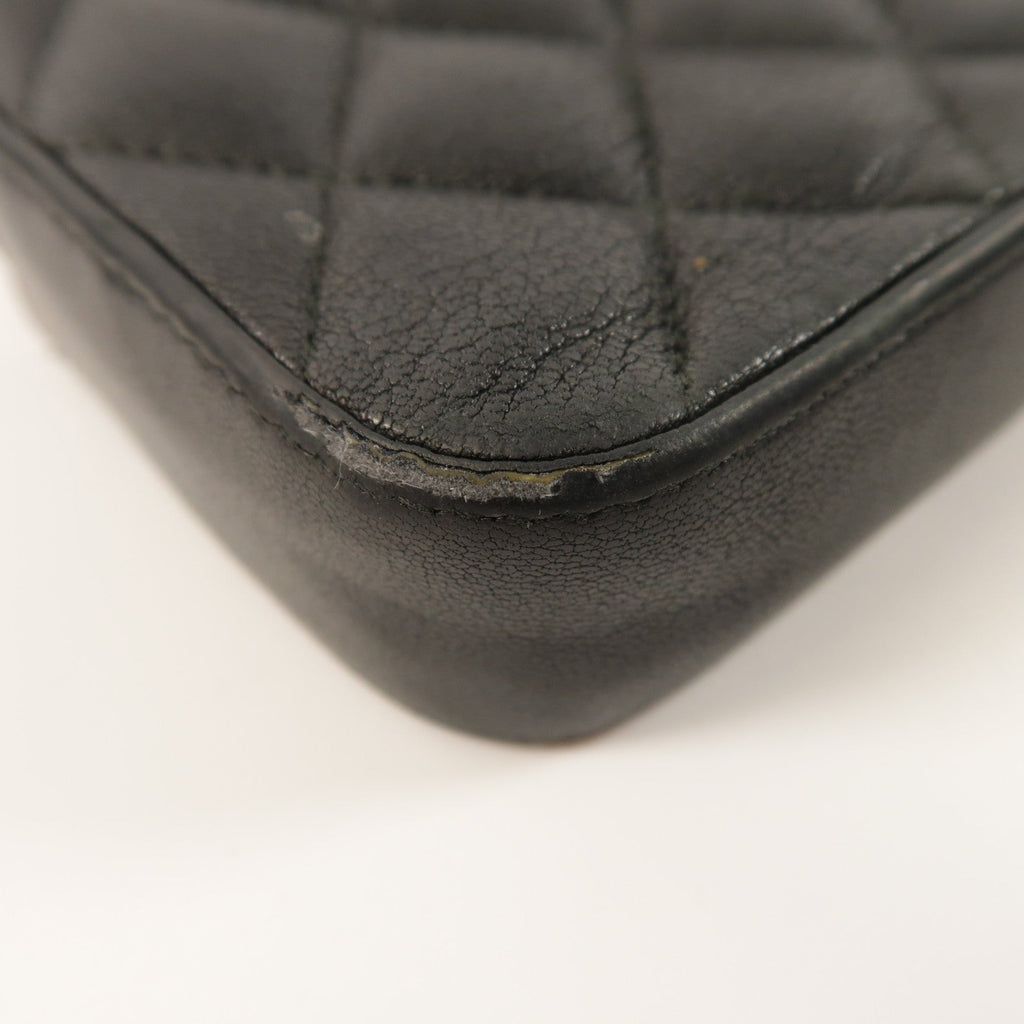Chanel Chain Shoulder Bag · Lambskin