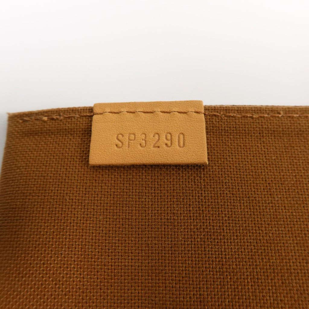 Louis Vuitton Petit Sac Plat · Monogram