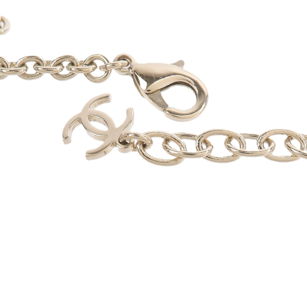 Chanel CC Necklace · Metal