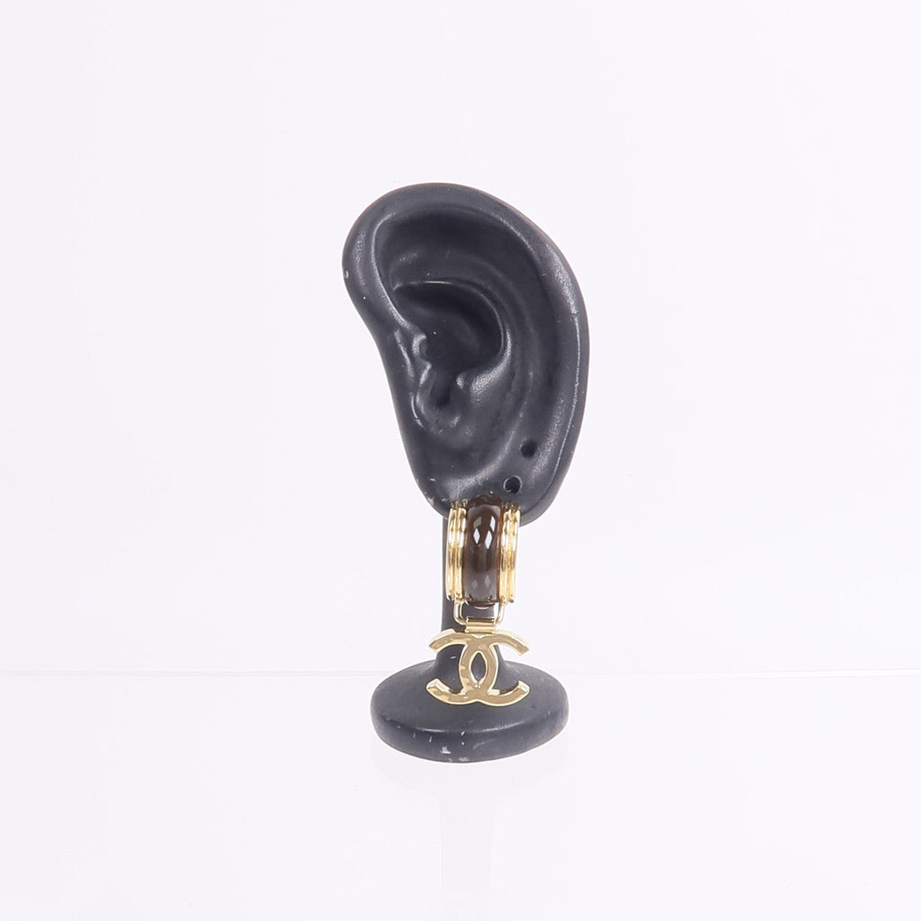 Chanel CC Earrings · Metal