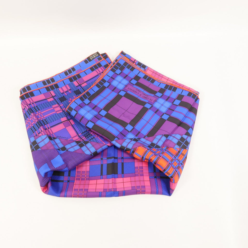 Hermès · Silk Carré 90