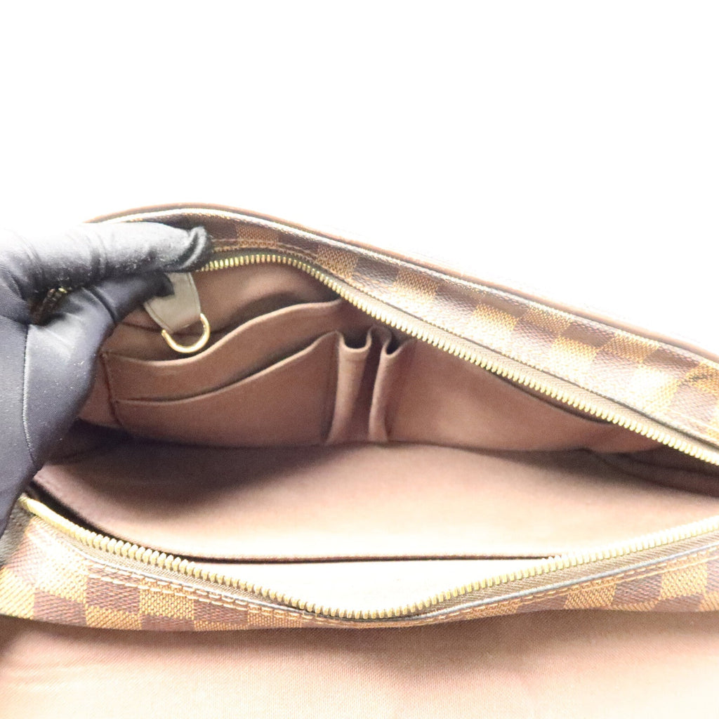 Louis Vuitton Shelton MM · Damier