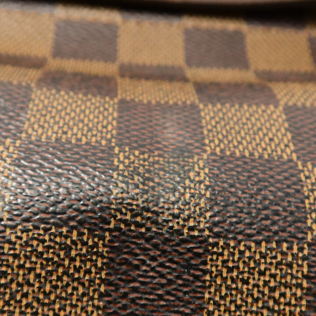 Louis Vuitton Shelton MM · Damier