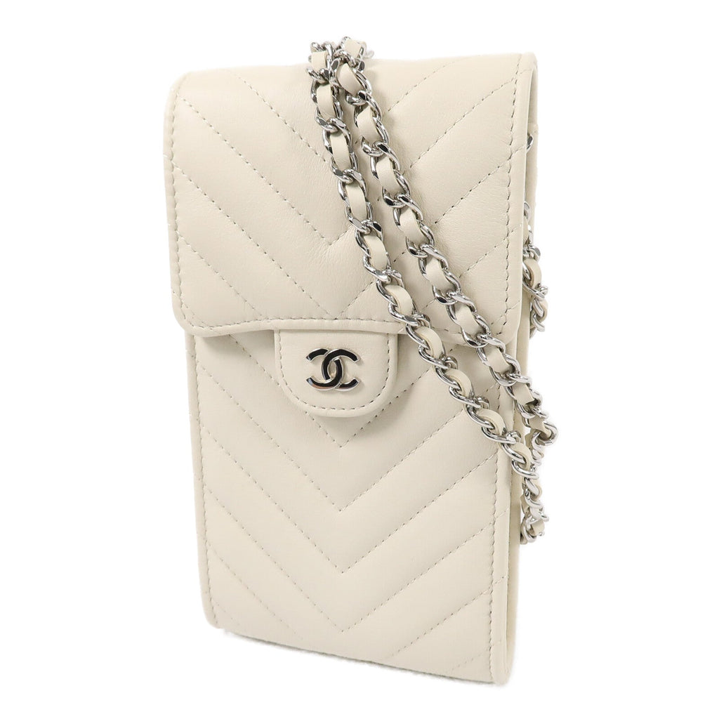 Chanel Chain Shoulder Bag · Lambskin