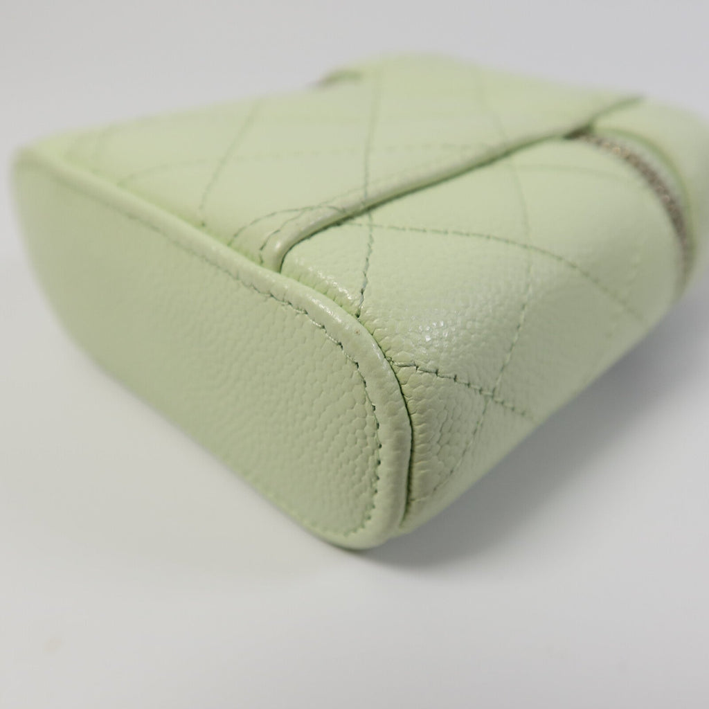 Chanel Mini Vanity · Calfskin · Emerald