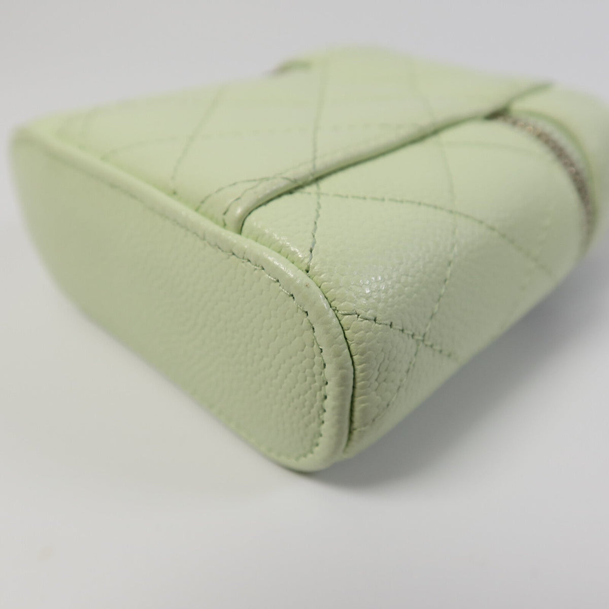 Chanel Mini Vanity · Calfskin · Emerald