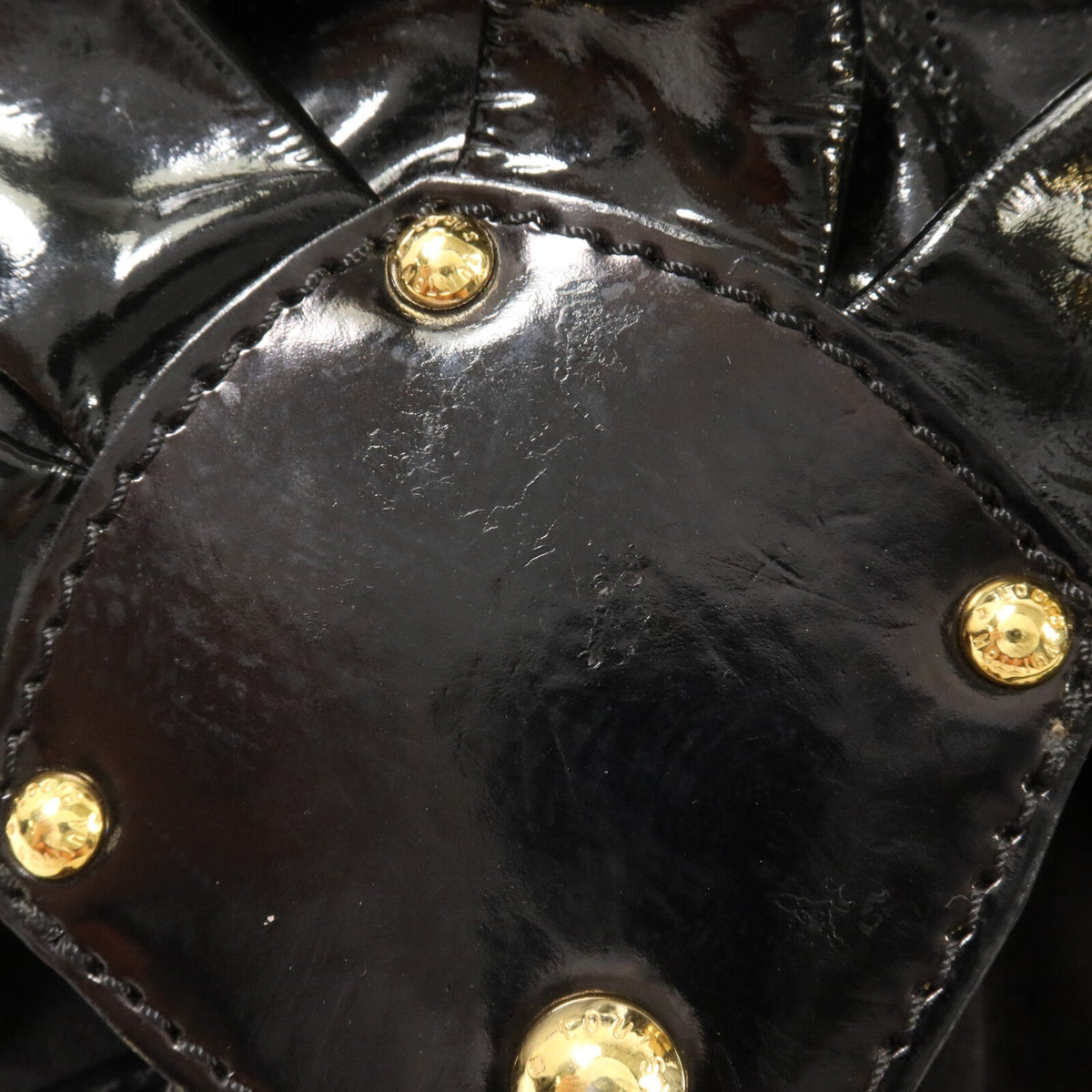 Louis Vuitton Surya L · Mahina Patent