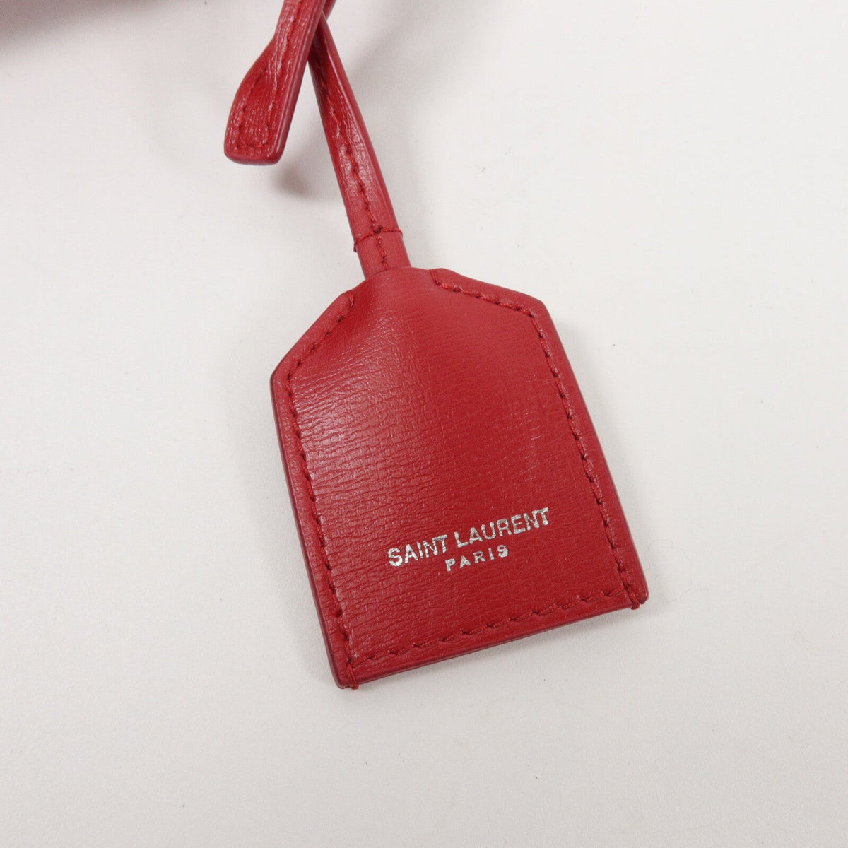 Saint Laurent Sunset Medium · Calfskin