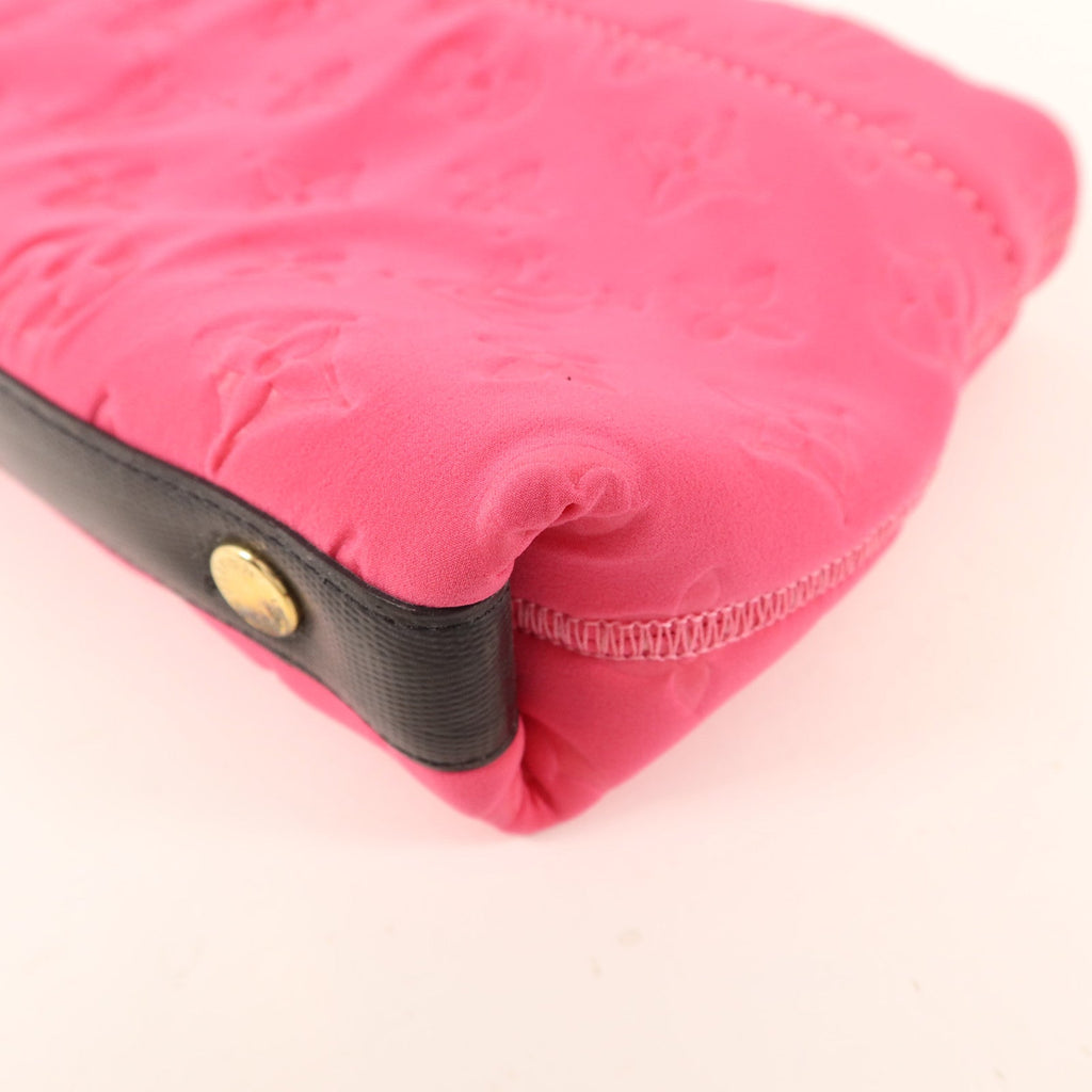 Louis Vuitton Pochette Scuba · Monogram