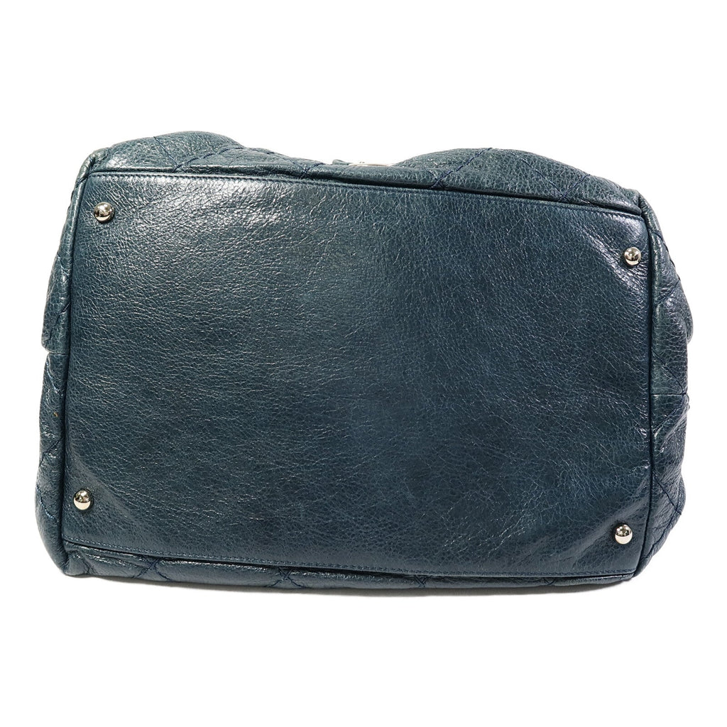 Chanel CC · Calfskin Shoulder Bag