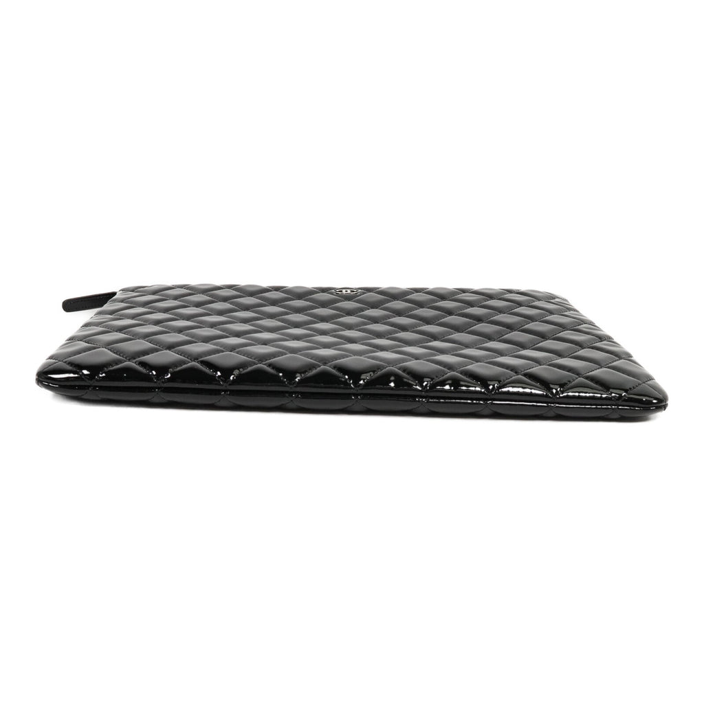 Chanel CC Clutch · Patent Leather