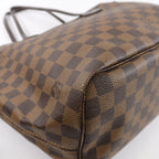 Louis Vuitton Neverfull MM · Damier