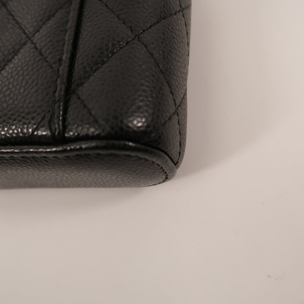 Chanel Vanity With Chain · Calfskin