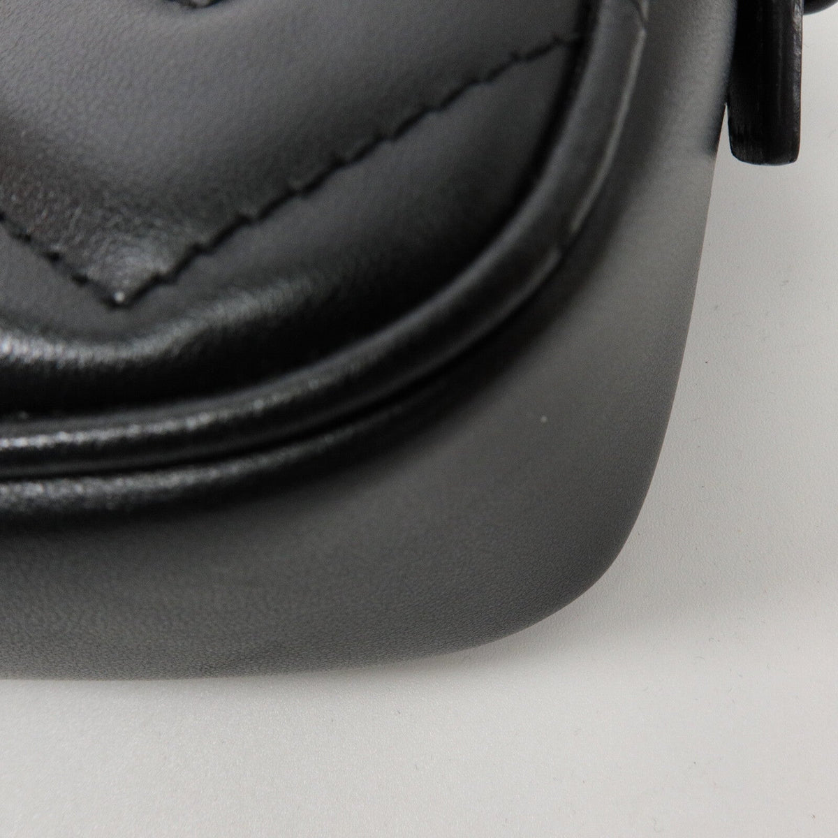 Gucci GG Marmont Mini · Calfskin
