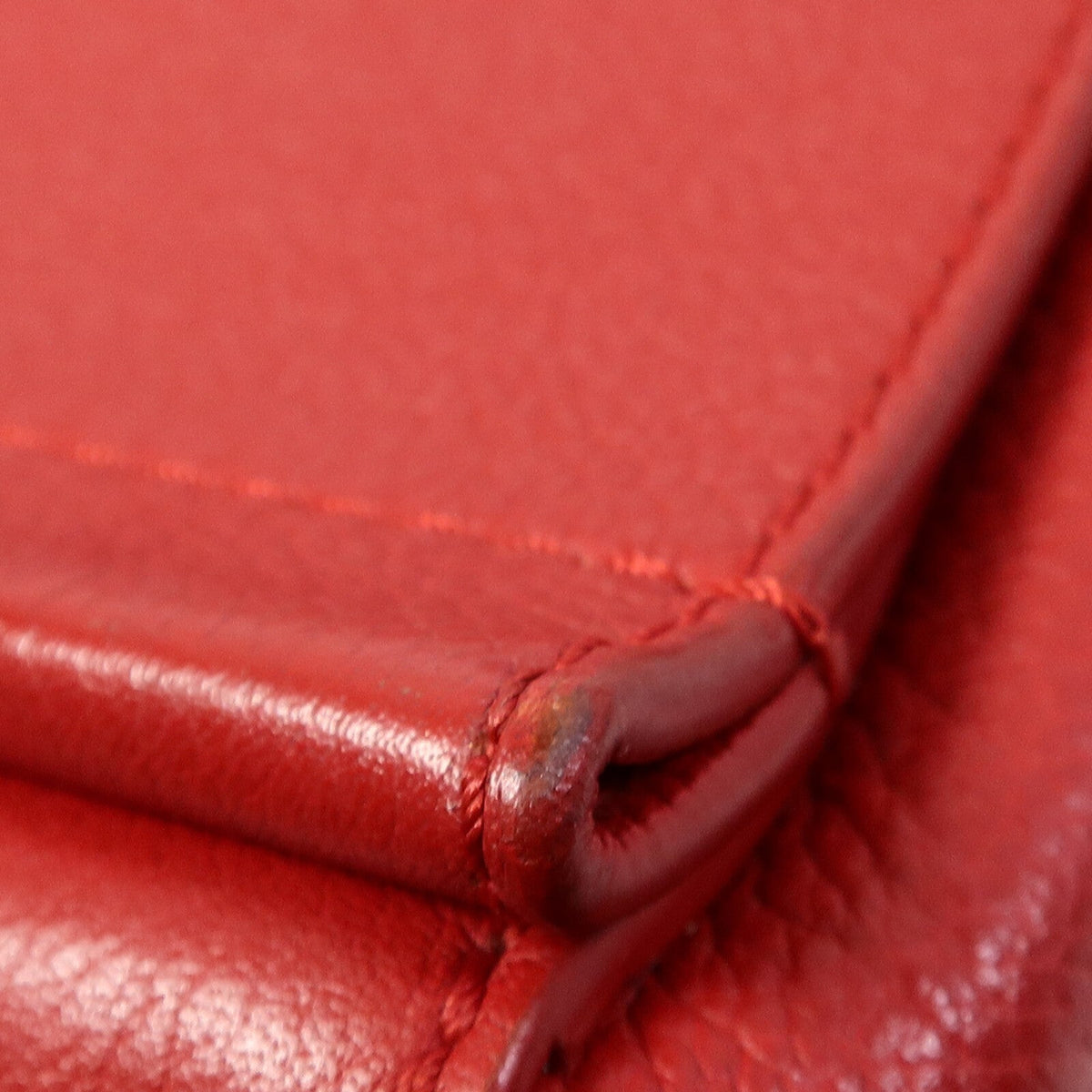 Louis Vuitton Lockme II BB · Calfskin