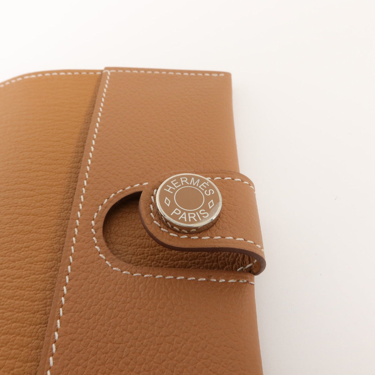 Hermès · Passport Holder · Evercolor