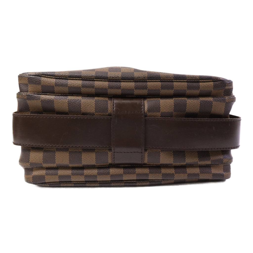 Louis Vuitton Naviglio · Damier · Messenger