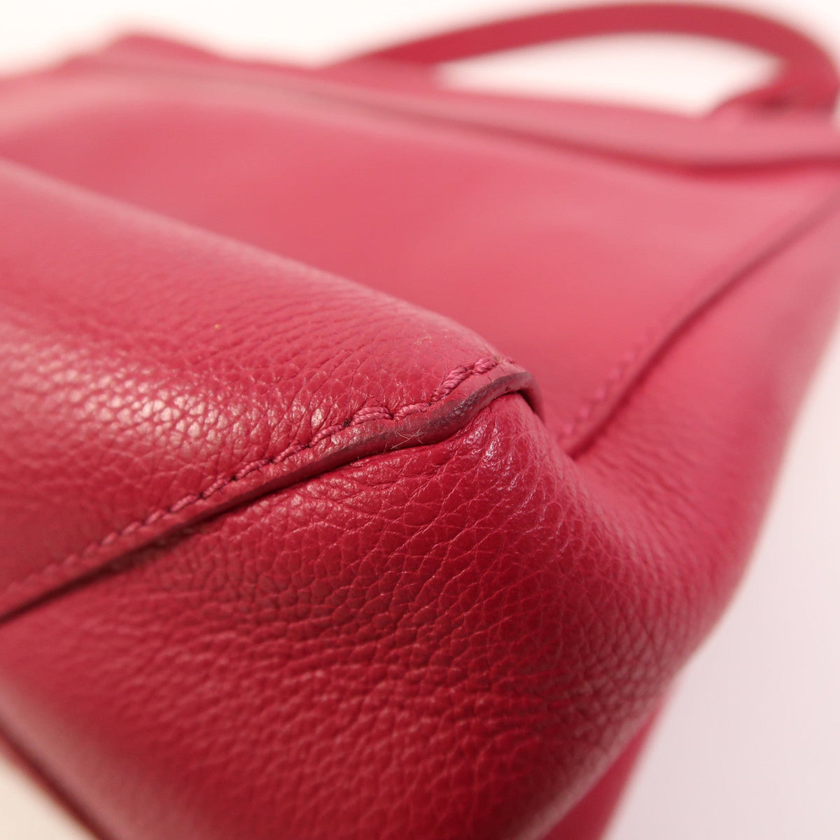 Louis Vuitton Lockme · Calfskin