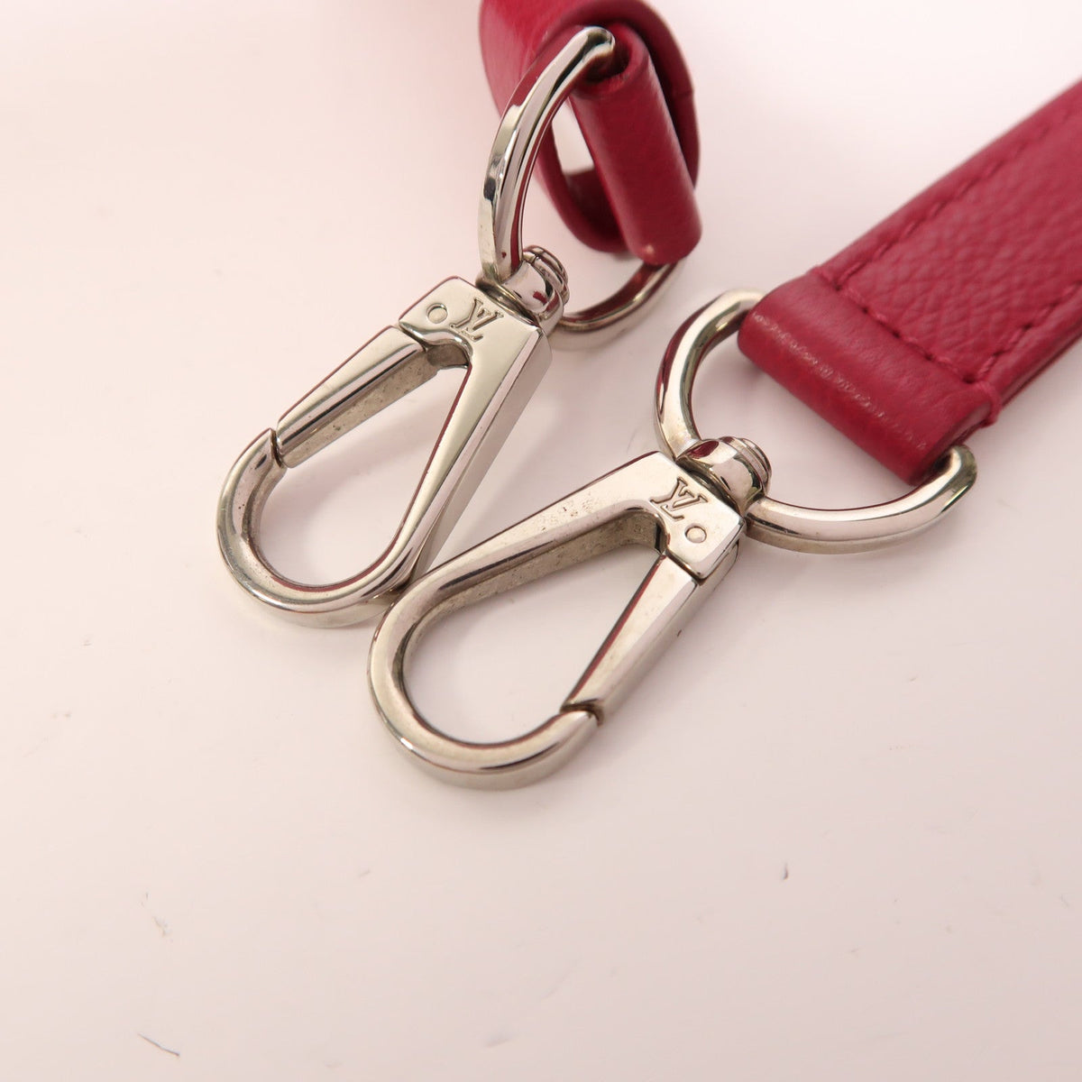 Louis Vuitton Lockme · Calfskin