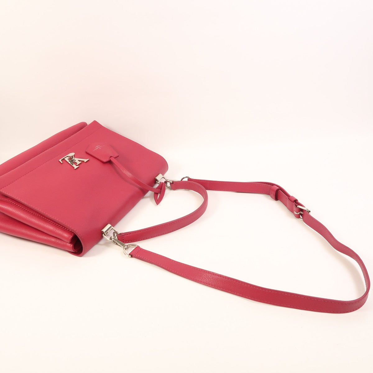 Louis Vuitton Lockme · Calfskin