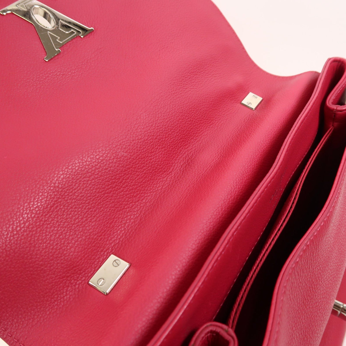 Louis Vuitton Lockme · Calfskin