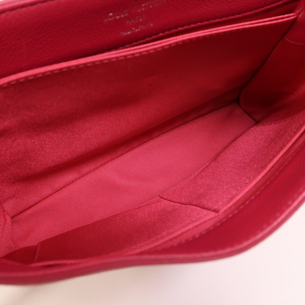 Louis Vuitton Lockme · Calfskin