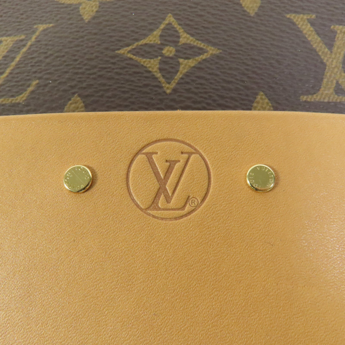 Louis Vuitton Boîte Chapeau Souple · Monogram