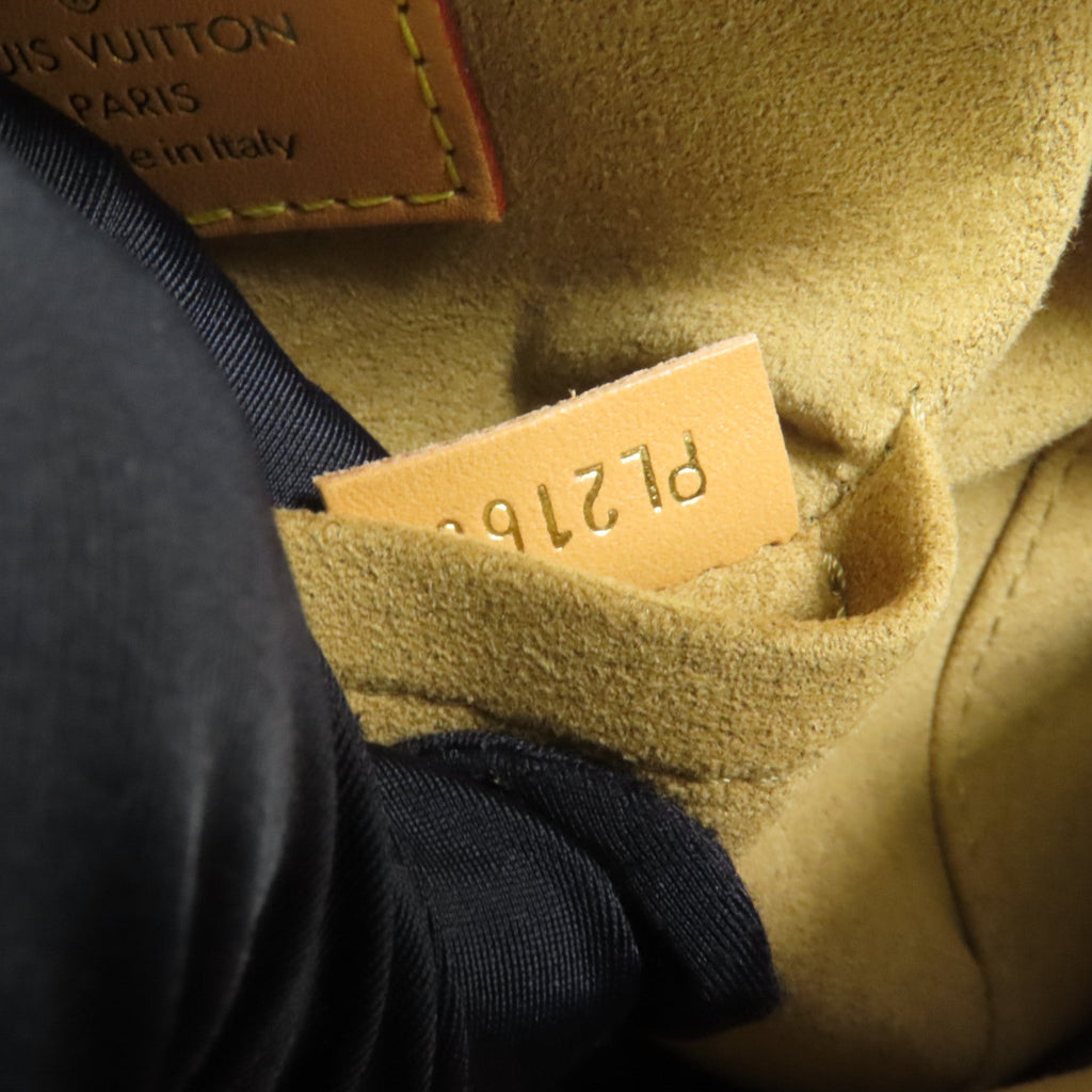 Louis Vuitton Boîte Chapeau Souple · Monogram