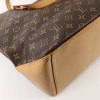 Louis Vuitton Mezzo · Monogram