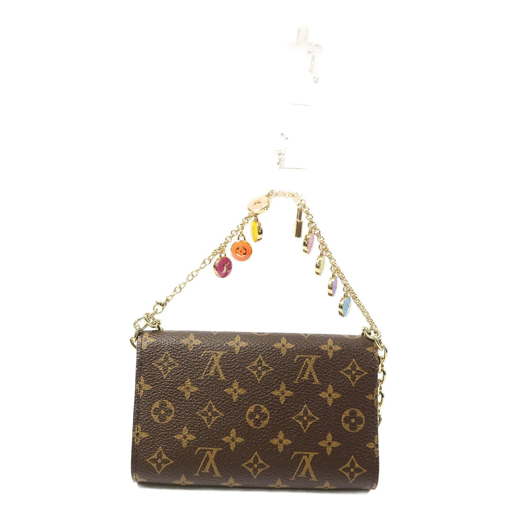 Louis Vuitton Pochette Métis · Monogram