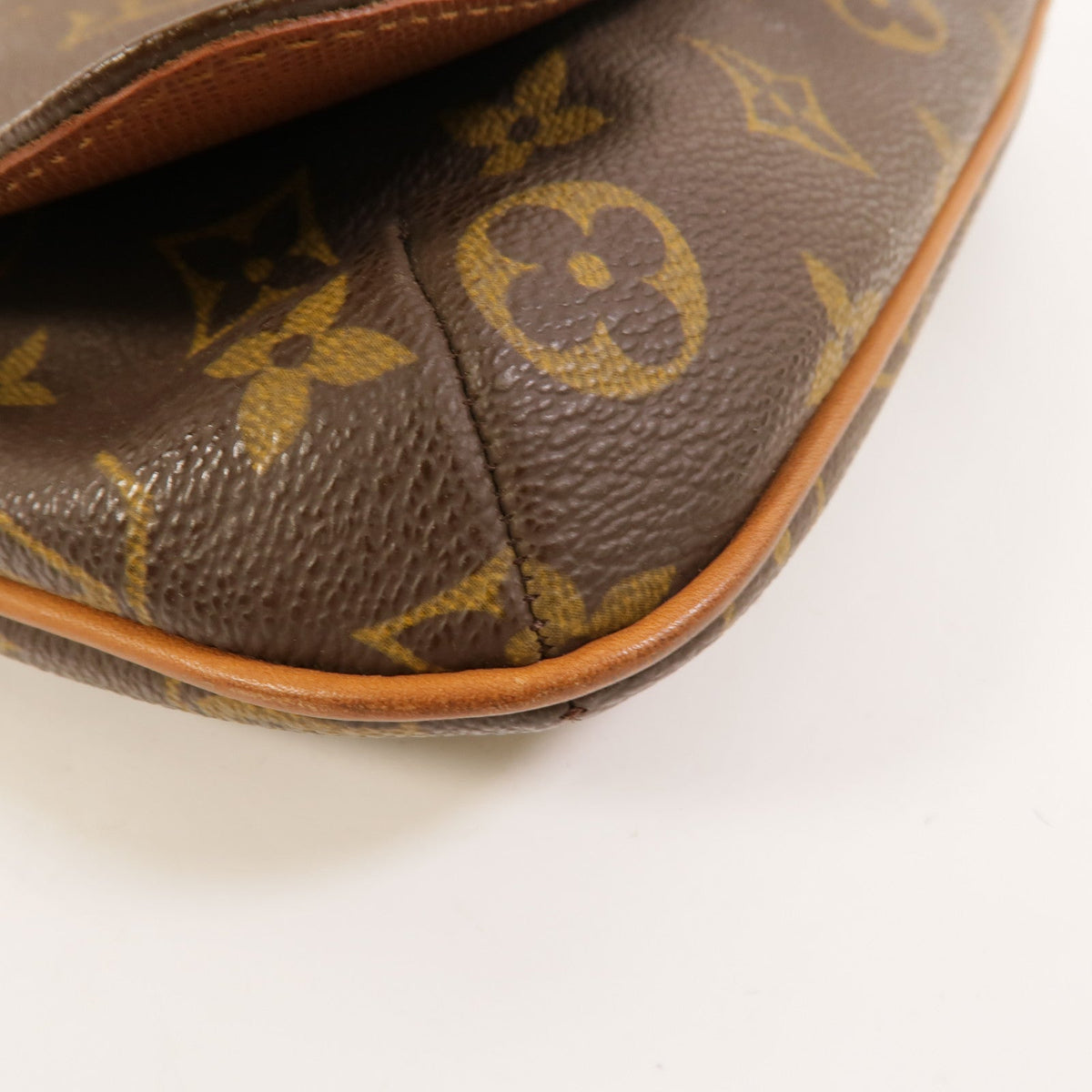 Louis Vuitton Musette Salsa · Monogram